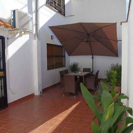 Apartamento Turistico San Jorge กาเซเรส ภายนอก รูปภาพ