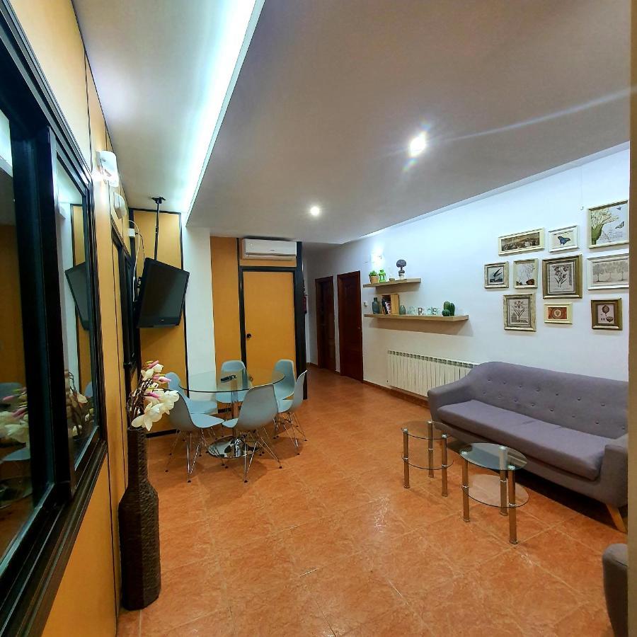 Apartamento Turistico San Jorge กาเซเรส ภายนอก รูปภาพ