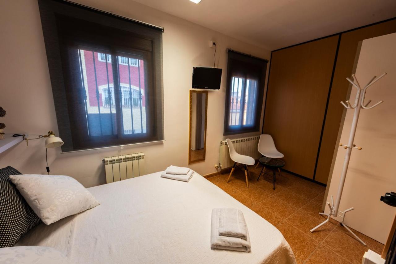 Apartamento Turistico San Jorge กาเซเรส ภายนอก รูปภาพ